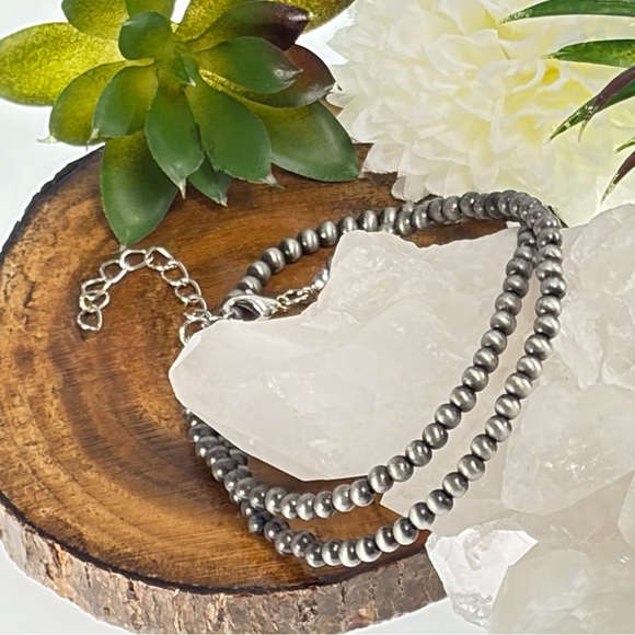 Navajo Pearl Style Bead Necklace Boho Cowgirl Southwest Western Chain New - Picture 6 of 9